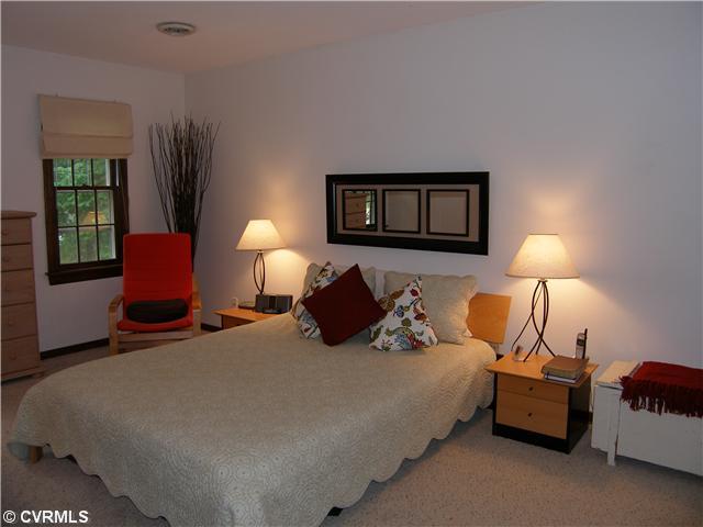814 Watch Hill Road Midlothian, VA 23114 - Photo 9 of 12 Master Bedroom - Master Suite/New Carpet/Walkin Closet/Master Bath