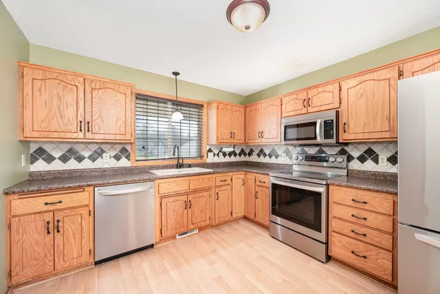 $385,000 | 335 Bluestem Avenue, Shakopee, MN 55379