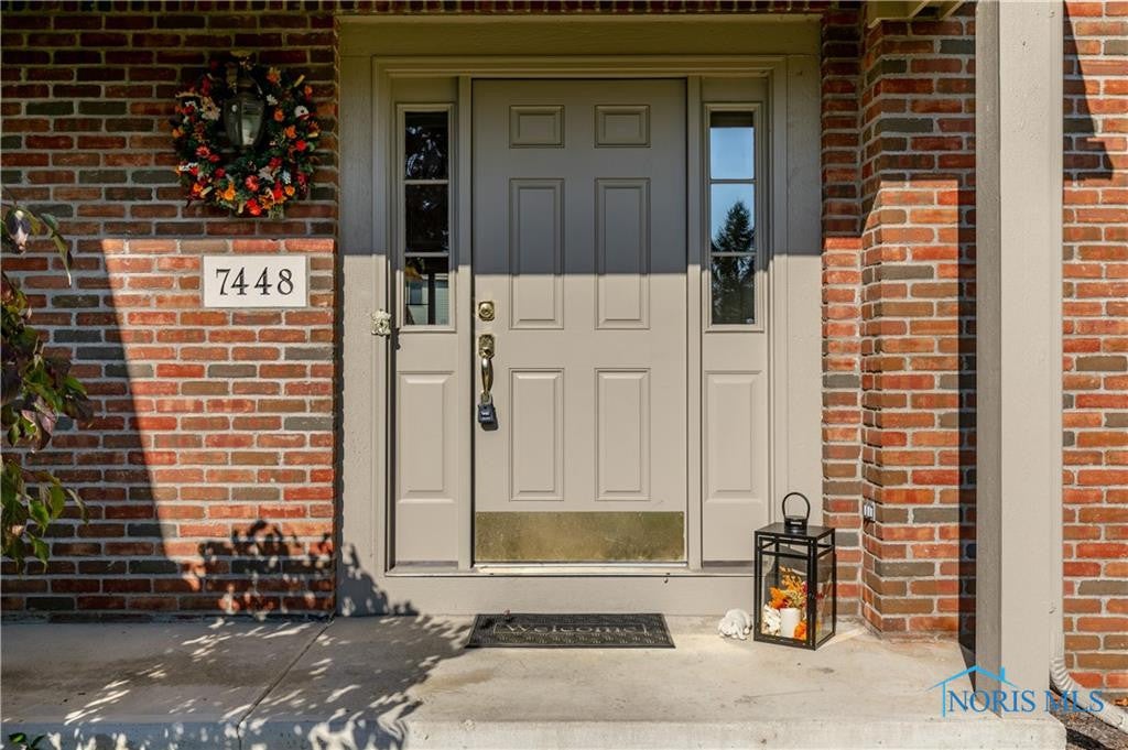 7448 Lock Mill Court Maumee, OH 43537 - Photo 5 of 33 Gallery Image 5