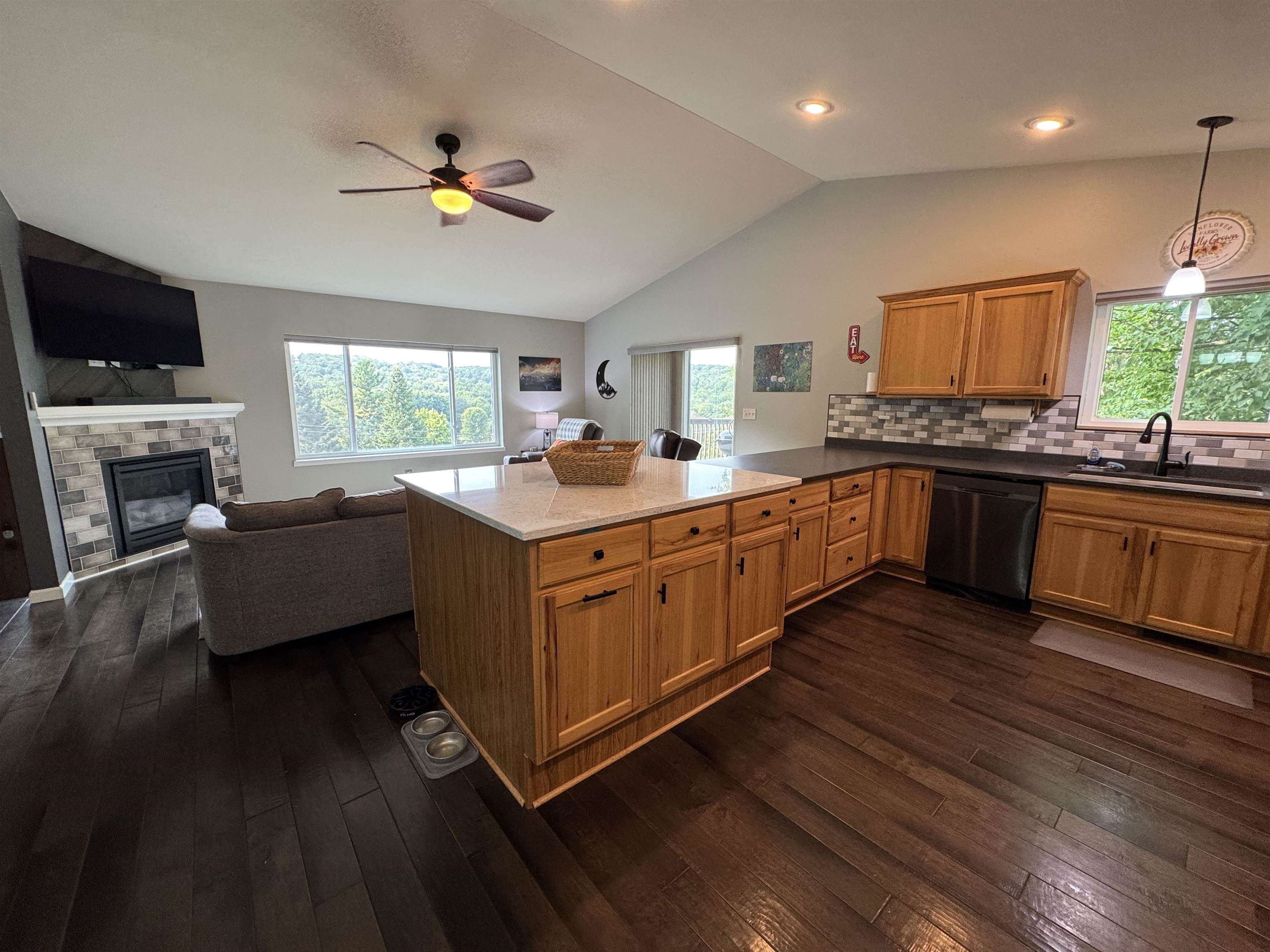 1700 Golf Club Road Wausau, WI 54403 - Photo 5 of 41
