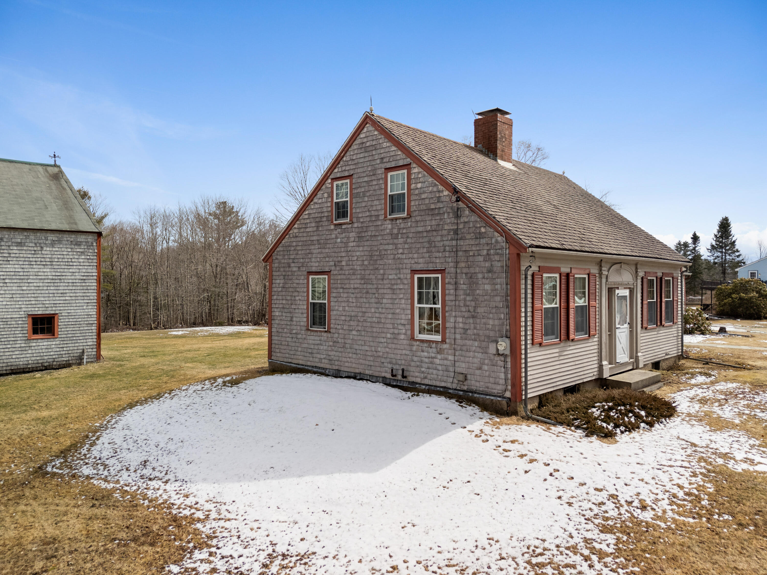 1801 Washington Road Waldoboro, ME 04572 - Photo 13 of 83 14