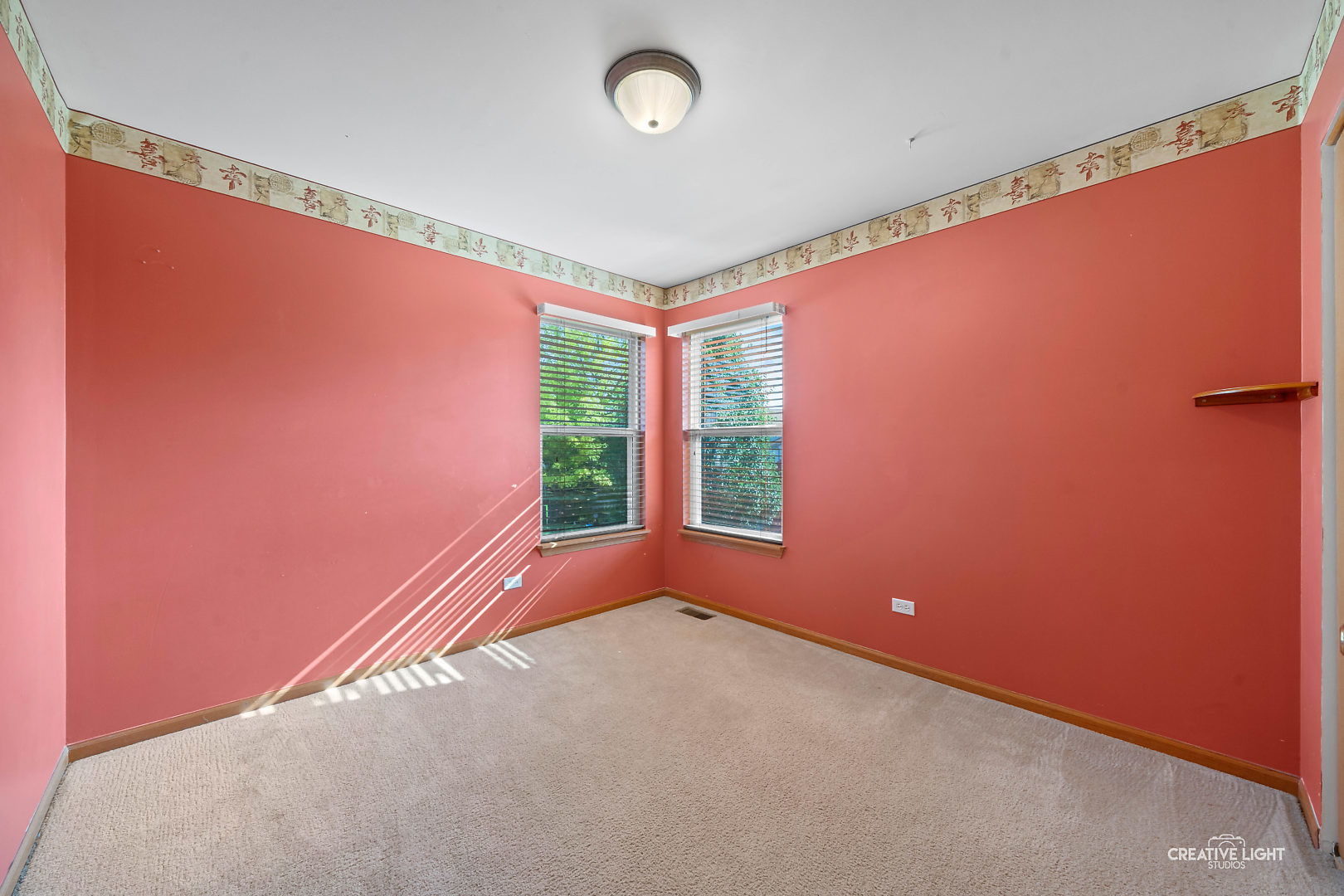 2113 Beldon Court Plainfield, IL 60586 - Photo 12 of 25 an empty room with a window