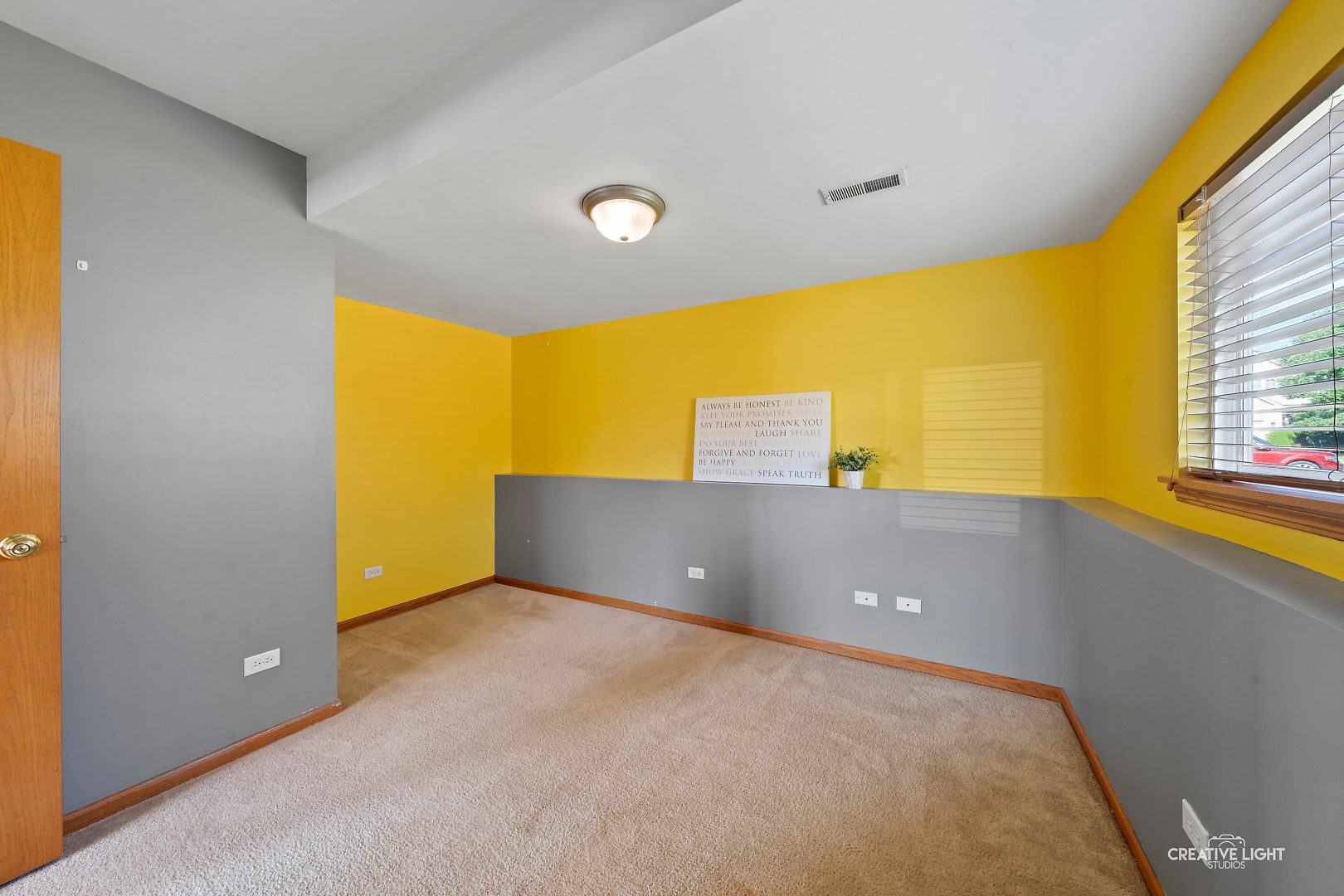 2113 Beldon Court Plainfield, IL 60586 - Photo 16 of 25 a view of a big room with windows