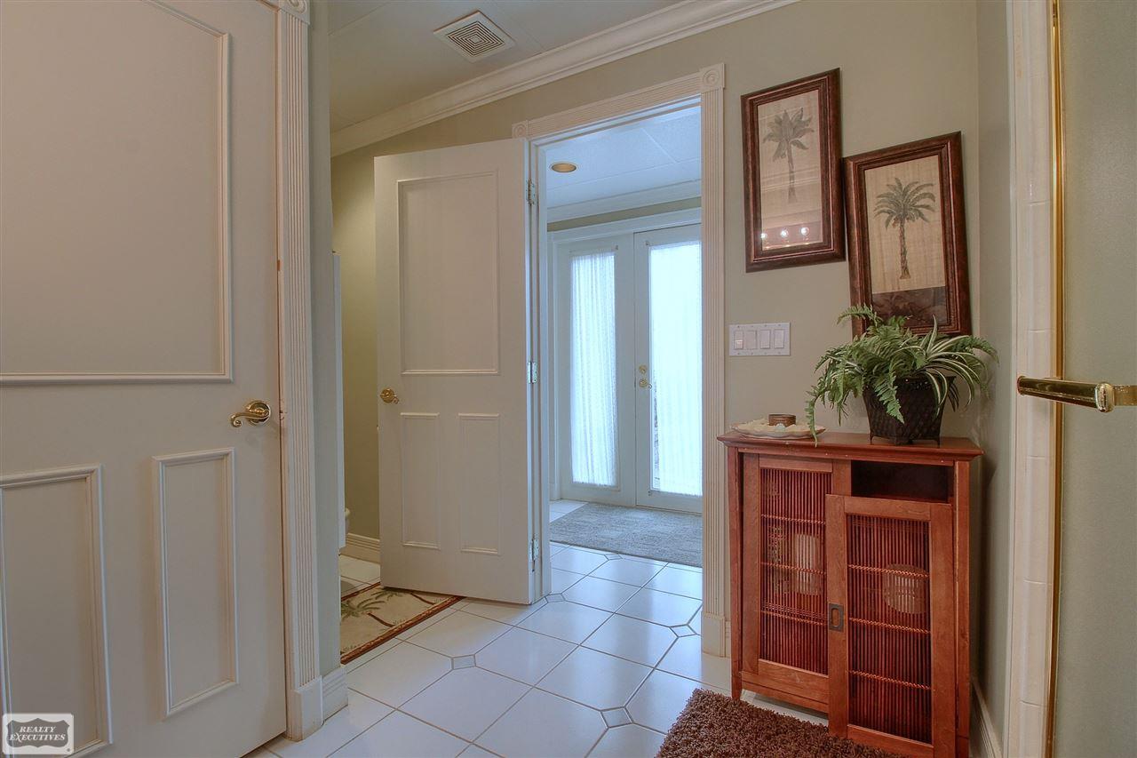 6532 Cornerstone Lane, Unit 4 Rochester Hills, MI 48306 - Photo 49 of 58