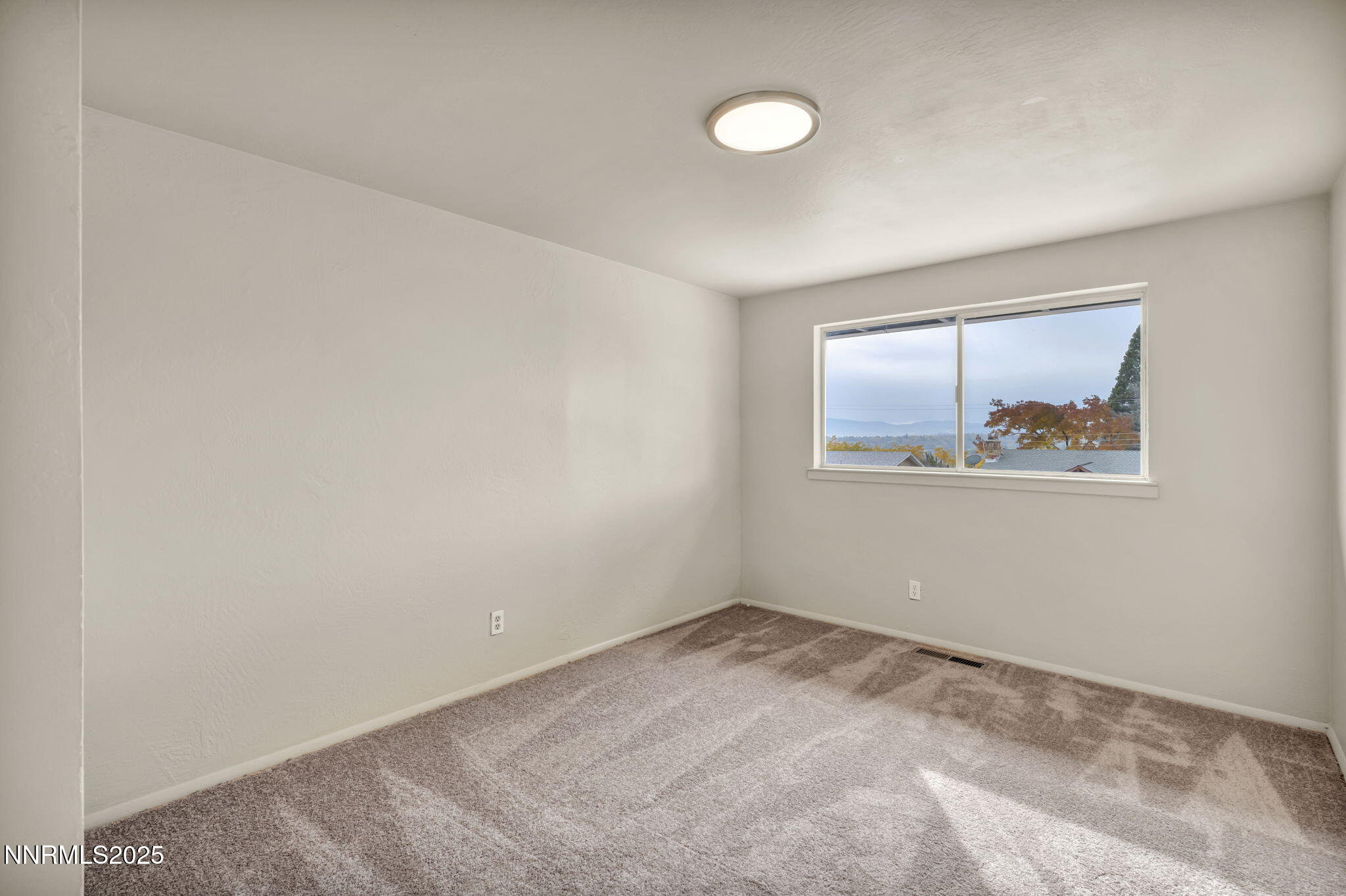 1735 Carlin Street Reno, NV 89503 - Photo 37 of 73 40-web-or-mls-1735-carlin-st