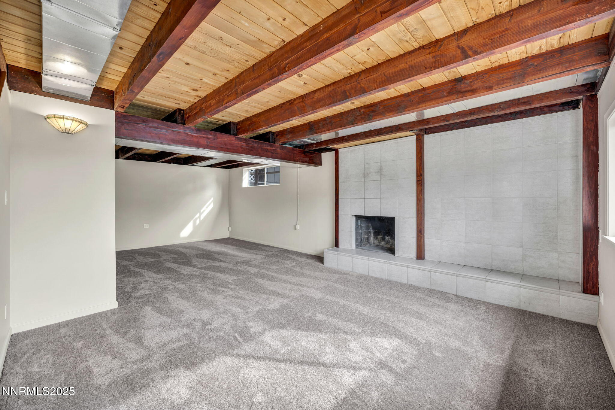 1735 Carlin Street Reno, NV 89503 - Photo 42 of 73 a view of empty room with a fireplace