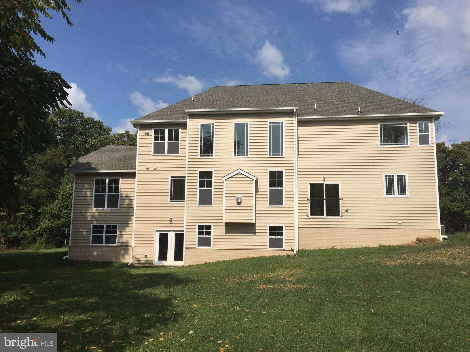 24500 Ridge Road Damascus, MD 20872 - Photo 27 of 30 Exterior (Rear)