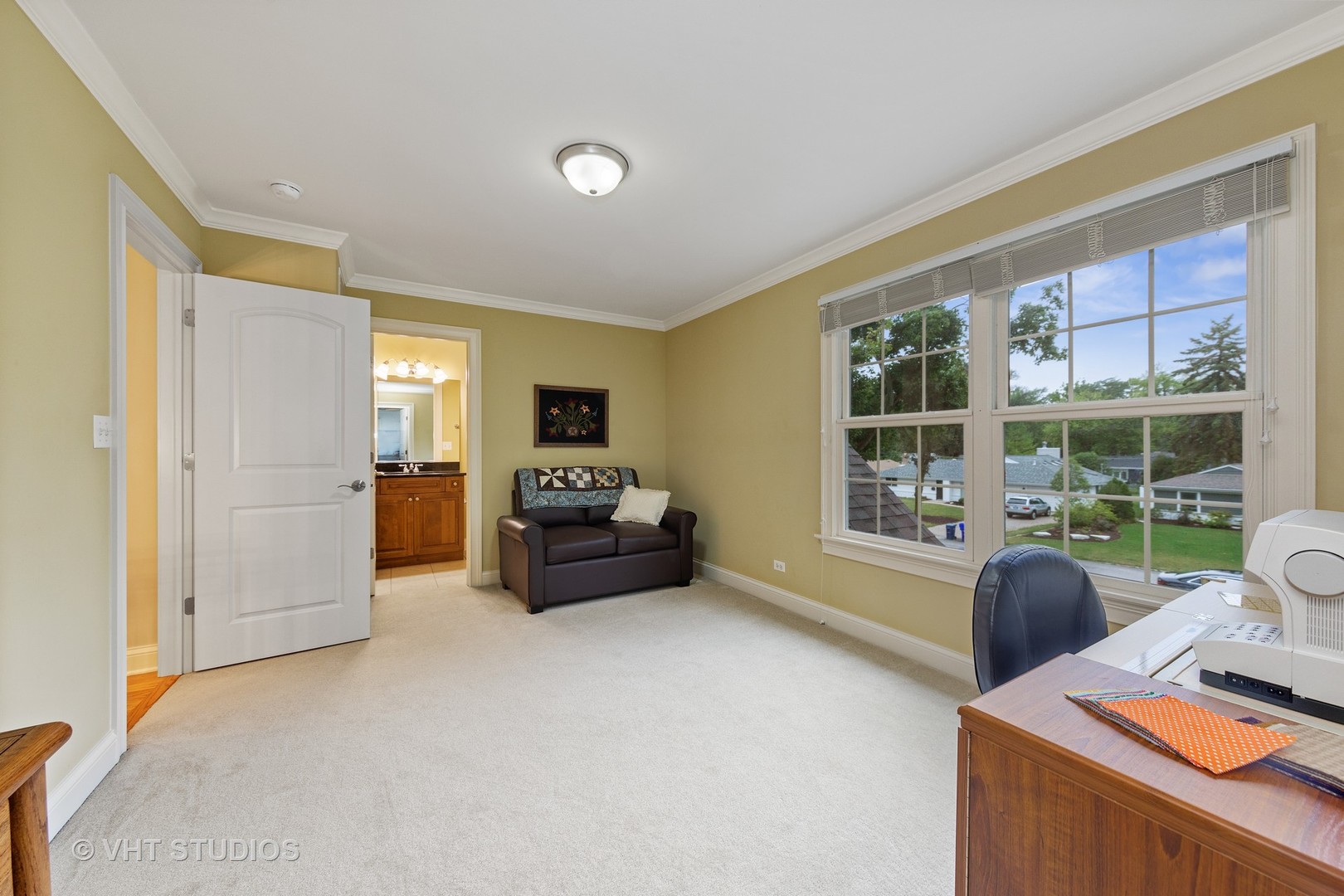 414 Turf Lane Wheaton, IL 60187 - Photo 24 of 35 Gallery Image 24