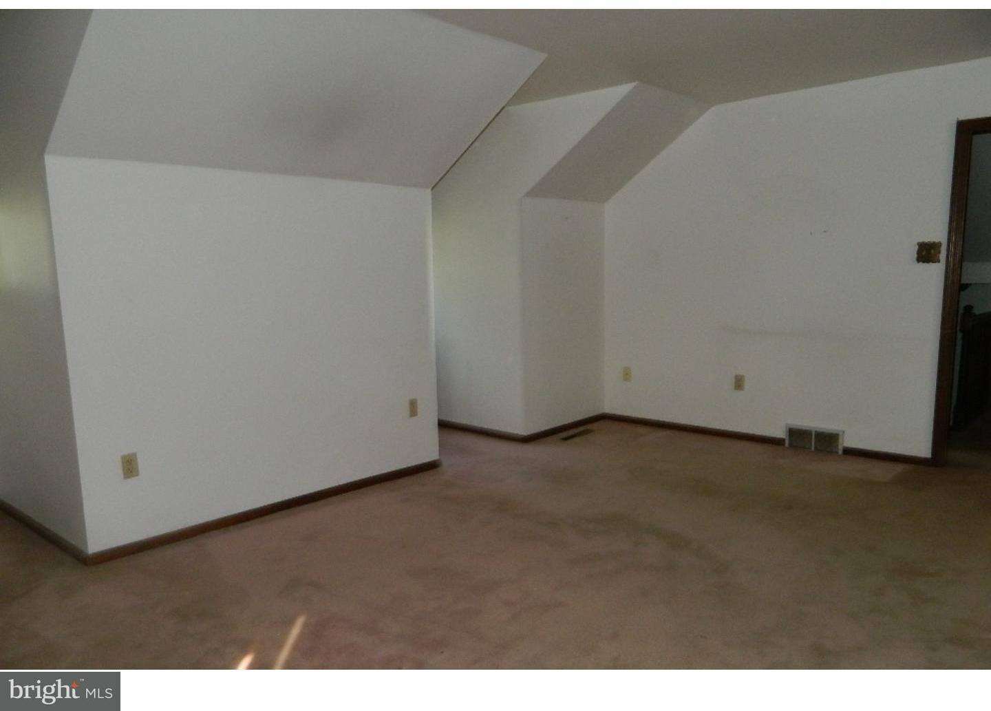 110 Dise Road Pottstown, PA 19465 - Photo 13 of 23