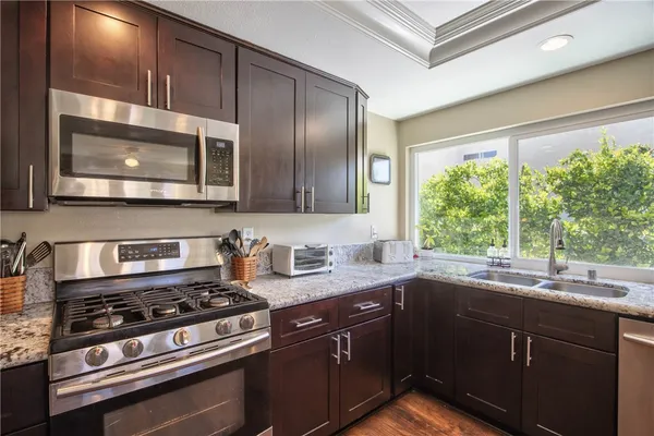 $725,000 | 30233 Villa Alturas Drive, Temecula, CA 92592