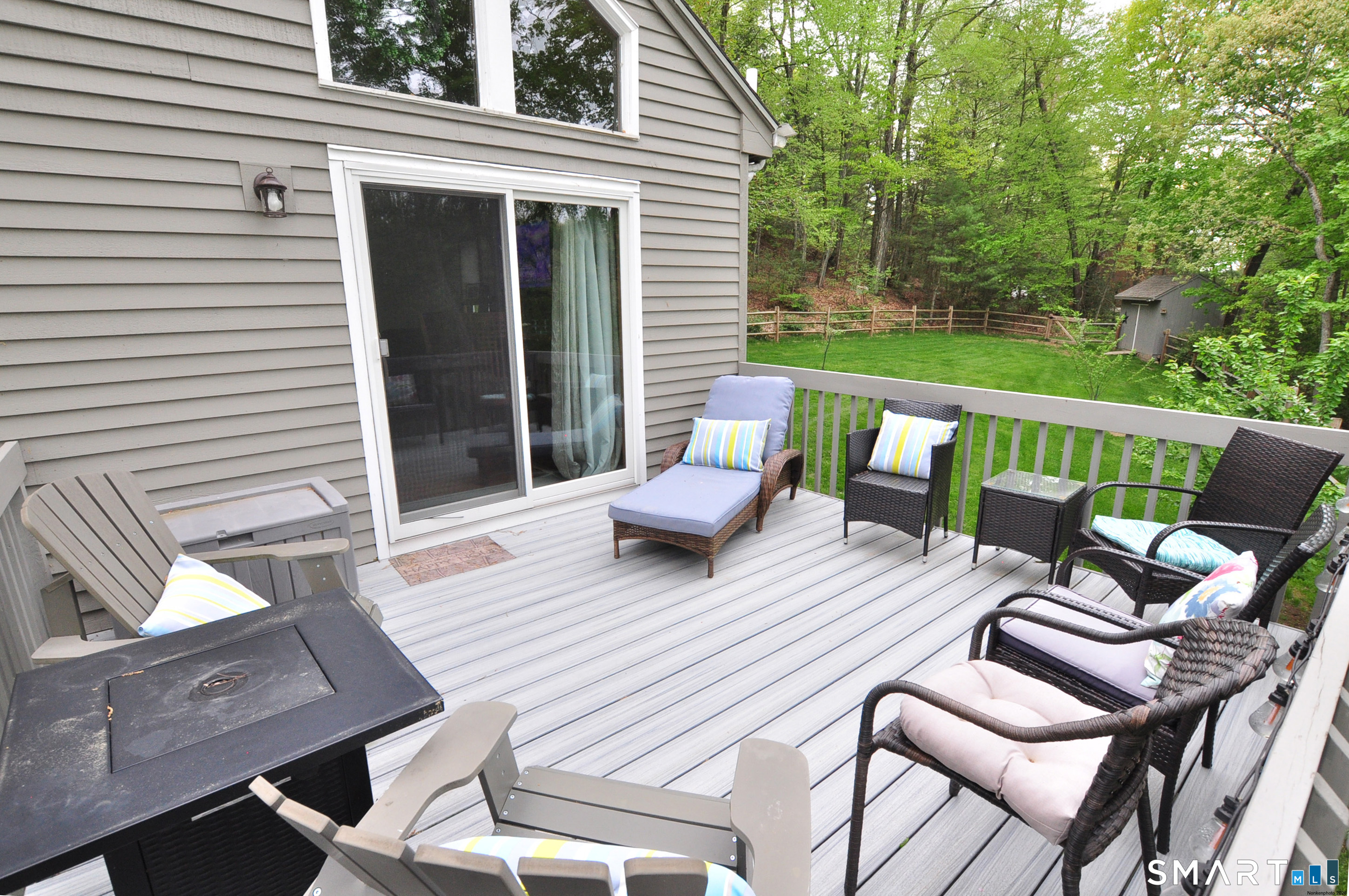 670 Quarry Road Suffield, CT 06093 - Photo 5 of 40