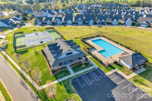 $250,000 | 24522 Blue Heron Circle, Lancaster, SC 29720