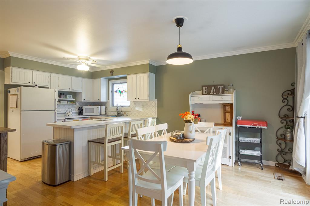 1707 Morningside Lane Rochester Hills, MI 48307 - Photo 14 of 37