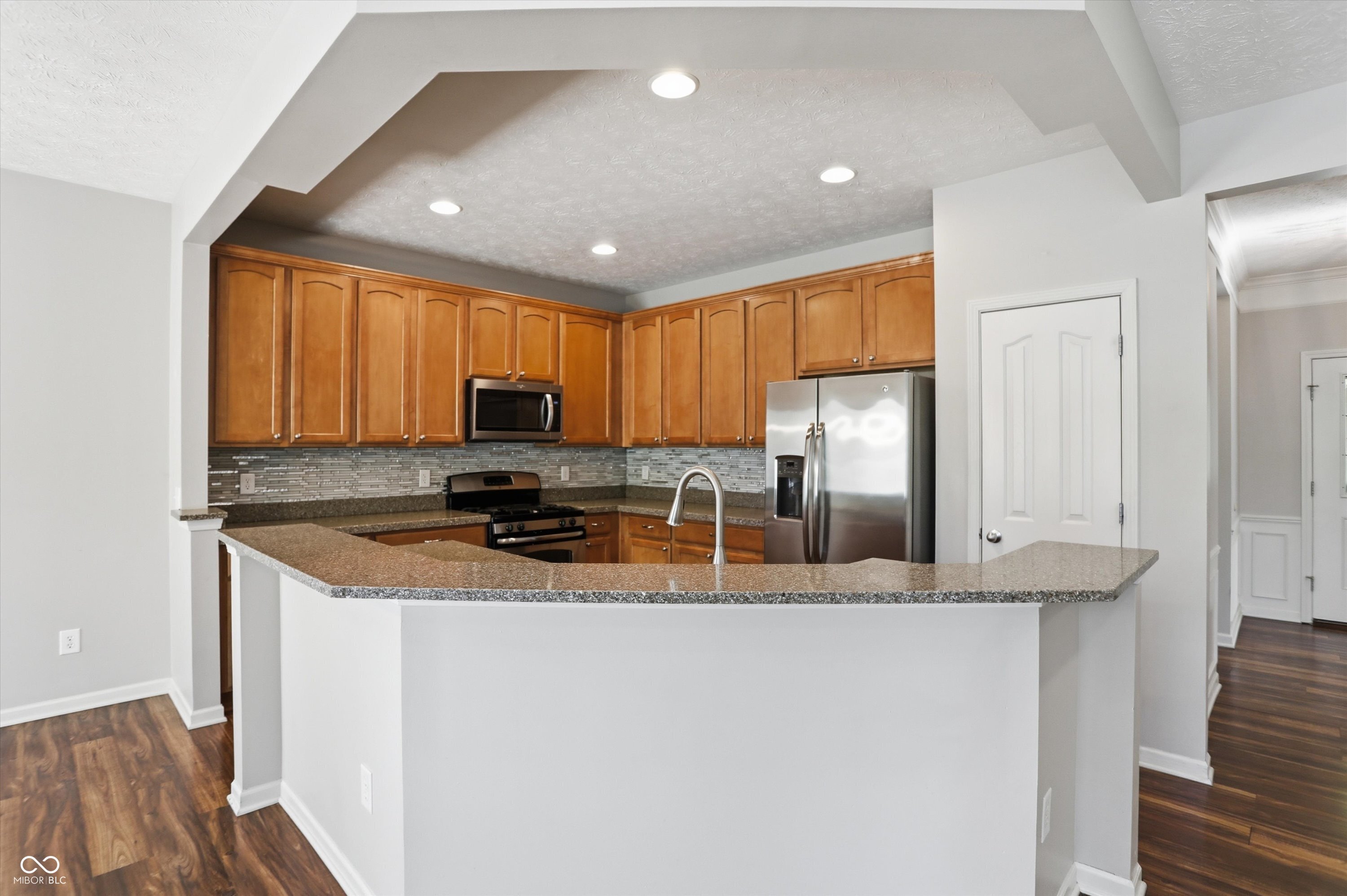 13042 Ratliff Run Fishers, IN 46037 - Photo 14 of 49