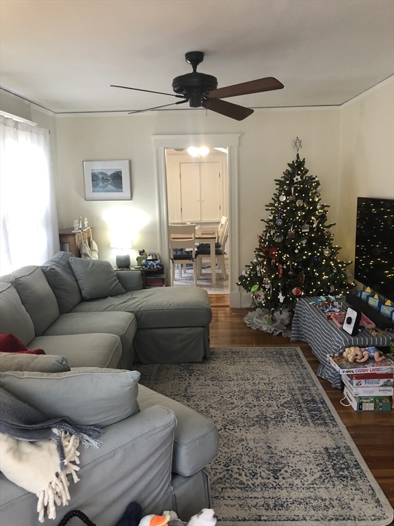 98 Warwick Road, Unit 98 Newton, MA 02465 - Photo 5 of 8