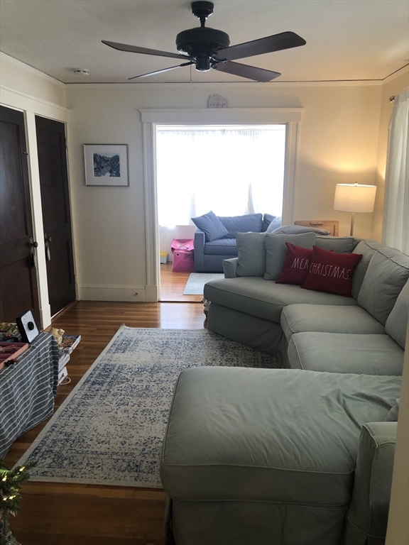 98 Warwick Road, Unit 98 Newton, MA 02465 - Photo 7 of 8