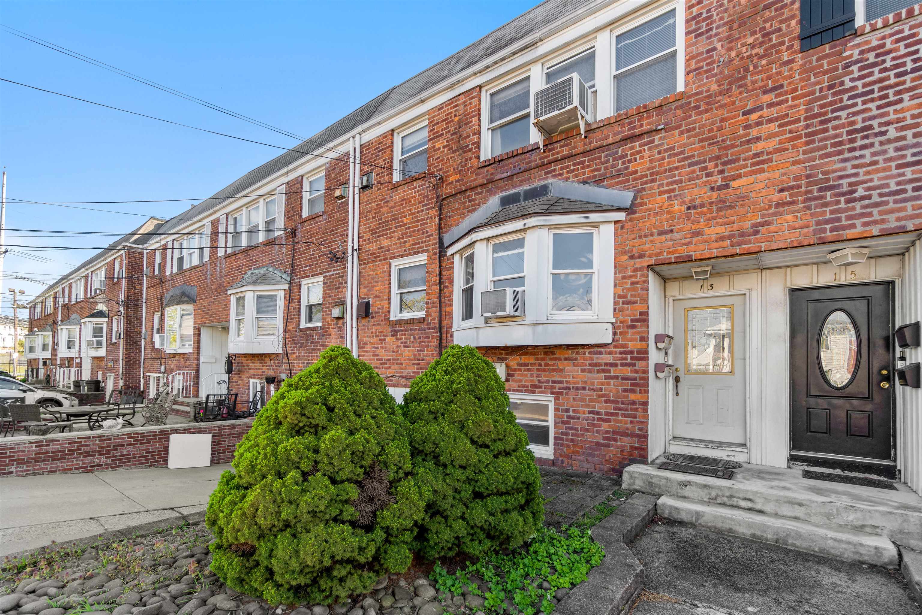 13 Crossgate Road Jersey City, NJ 07305 - Photo 34 of 36 a front view of a house