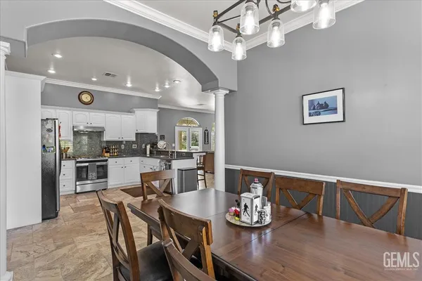 $695,000 | Undisclosed Address, Tehachapi, CA 93561