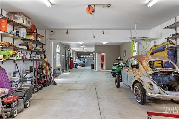 $695,000 | Undisclosed Address, Tehachapi, CA 93561
