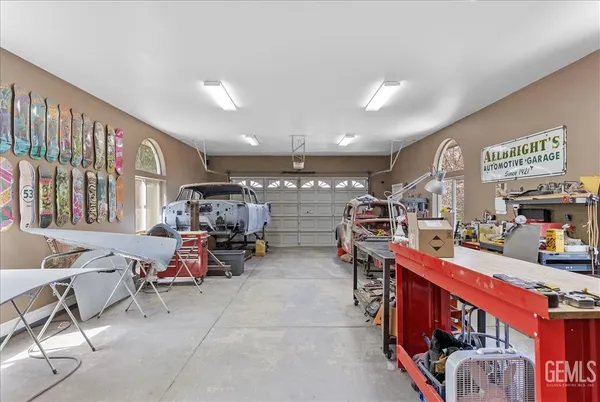 $695,000 | Undisclosed Address, Tehachapi, CA 93561
