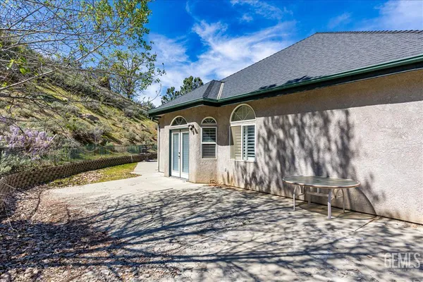 $695,000 | Undisclosed Address, Tehachapi, CA 93561