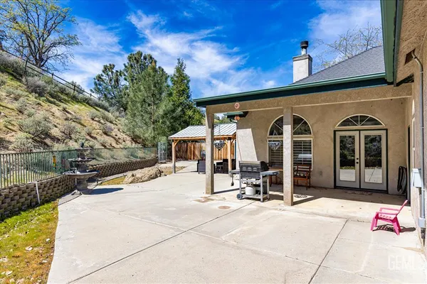 $695,000 | Undisclosed Address, Tehachapi, CA 93561