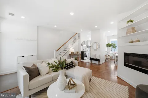 $899,888 | 1005 Irving Street Northwest, Washington, DC 20010