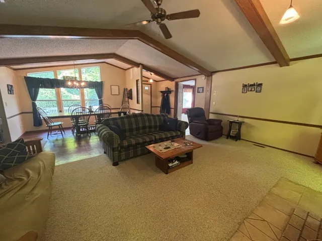 $2,100 | 9 Westbury Road, Meredith, NH 03253