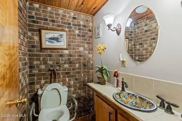 $550,000 | 568 Seashore Drive, Atlantic, NC 28511