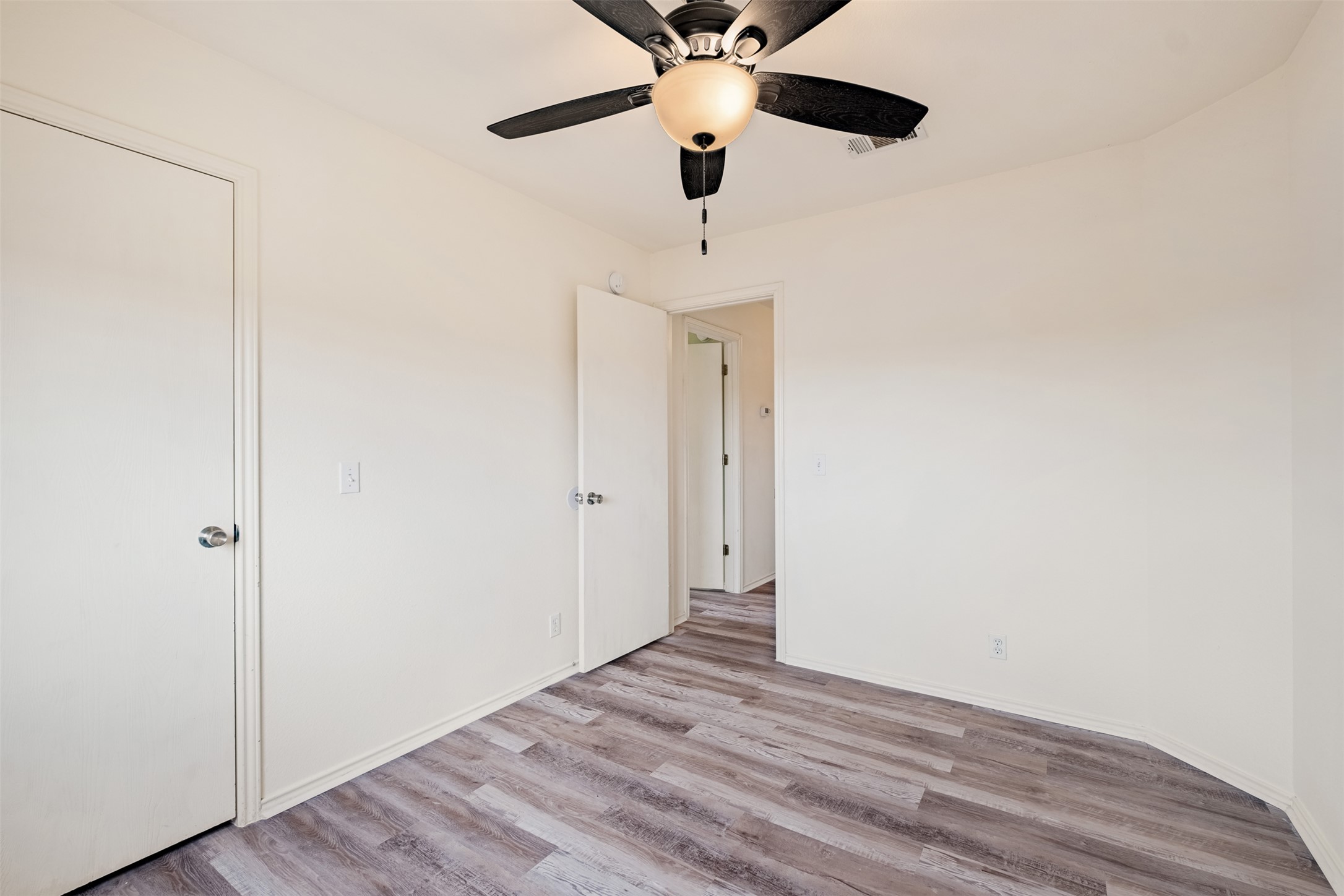 104 Pond Way Hutto, TX 78634 - Photo 23 of 27