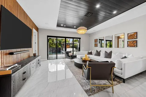 $2,500,000 | 3019 Gin Berry Way, West Palm Beach, FL 33401