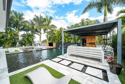 $2,500,000 | 3019 Gin Berry Way, West Palm Beach, FL 33401