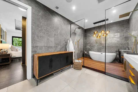 $2,500,000 | 3019 Gin Berry Way, West Palm Beach, FL 33401