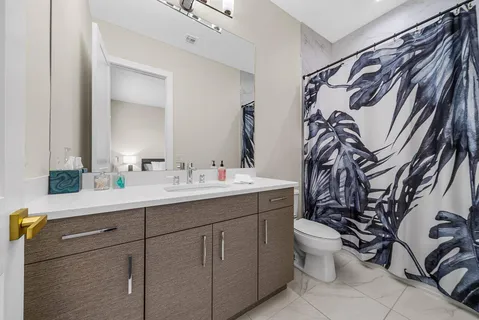 $2,500,000 | 3019 Gin Berry Way, West Palm Beach, FL 33401