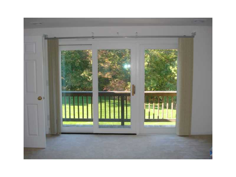 80 Fisher Road, Unit 79 Cumberland, RI 02864 - Photo 4 of 6 Exterior Front.