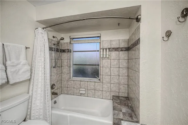 $599,900 | 3511 Southeast 18th Place, Cape Coral, FL 33904