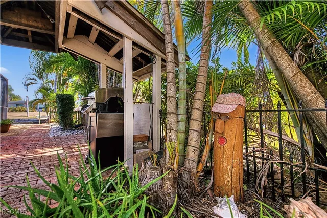 $599,900 | 3511 Southeast 18th Place, Cape Coral, FL 33904