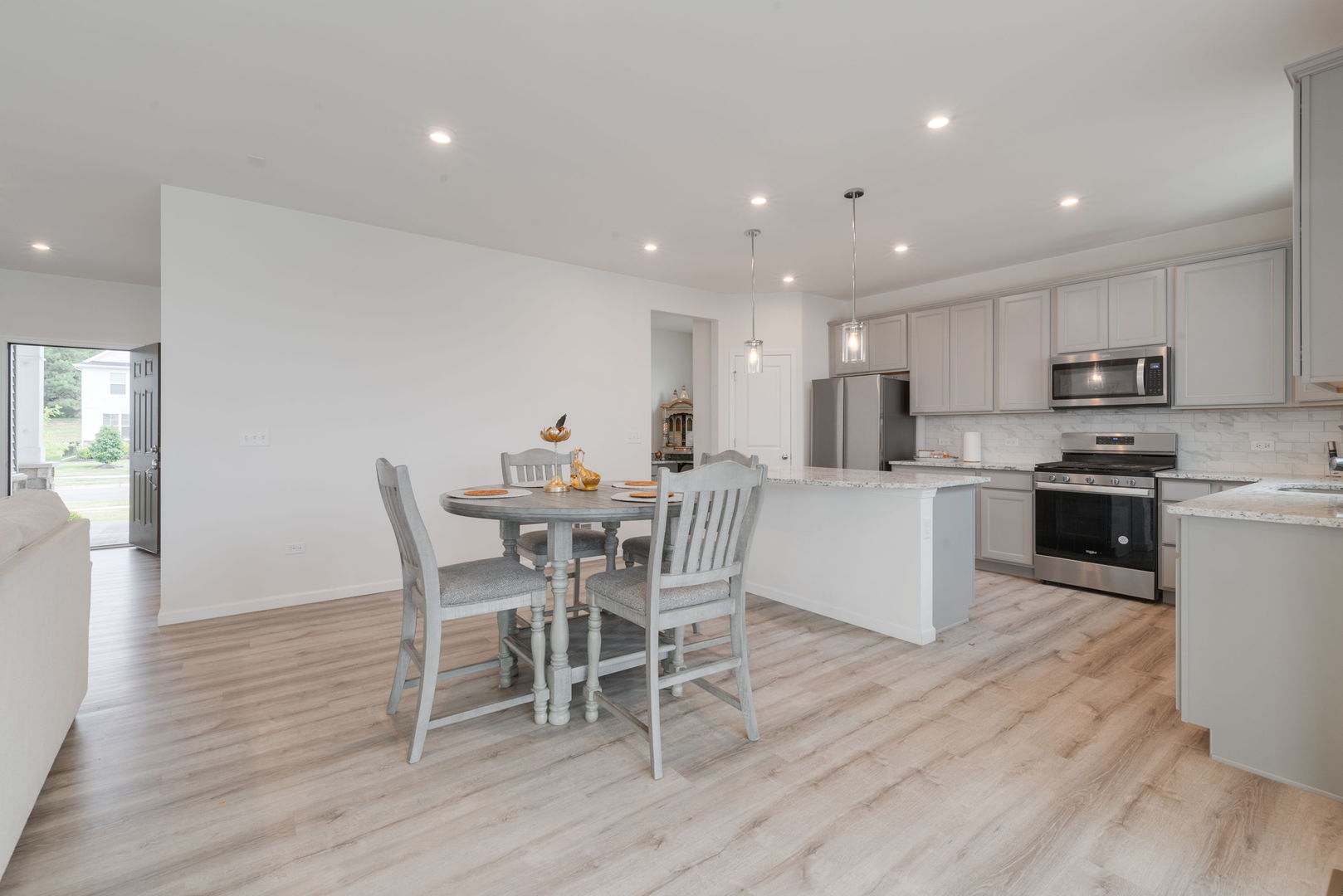 531 Alpine Drive Algonquin, IL 60102 - Photo 13 of 31