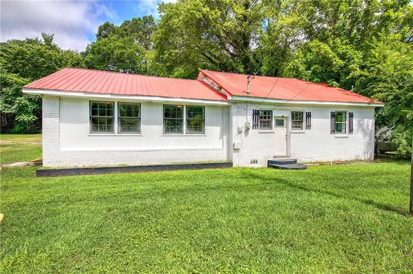 $216,000 | 306 Cave Spring Street Southwest, Rome, GA 30161