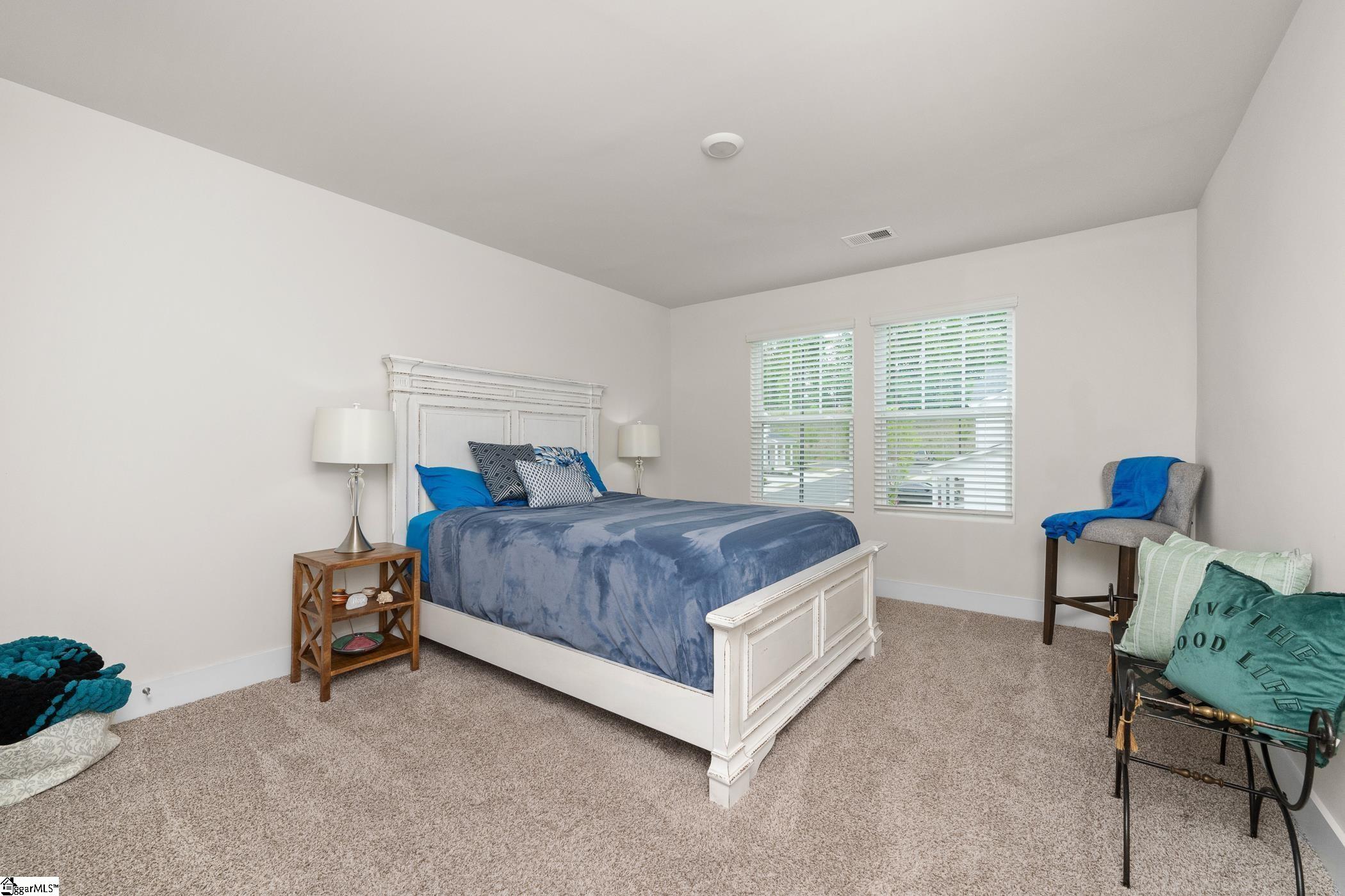 24 Sparrow Lane Greenville, SC 29607 - Photo 16 of 33