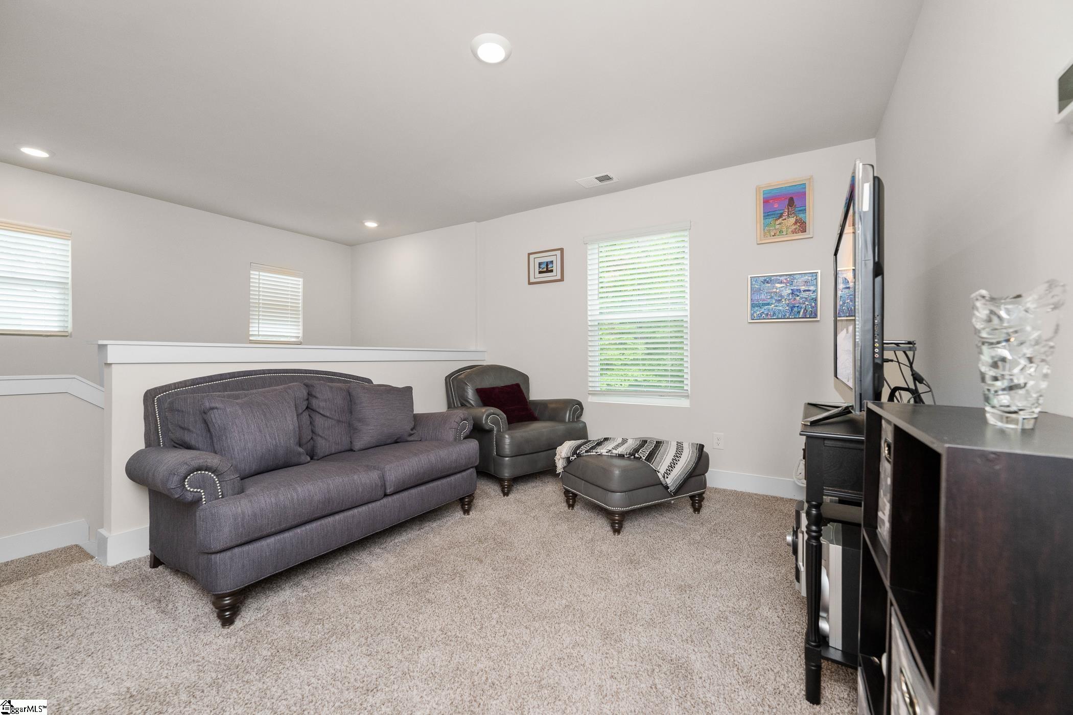 24 Sparrow Lane Greenville, SC 29607 - Photo 19 of 33