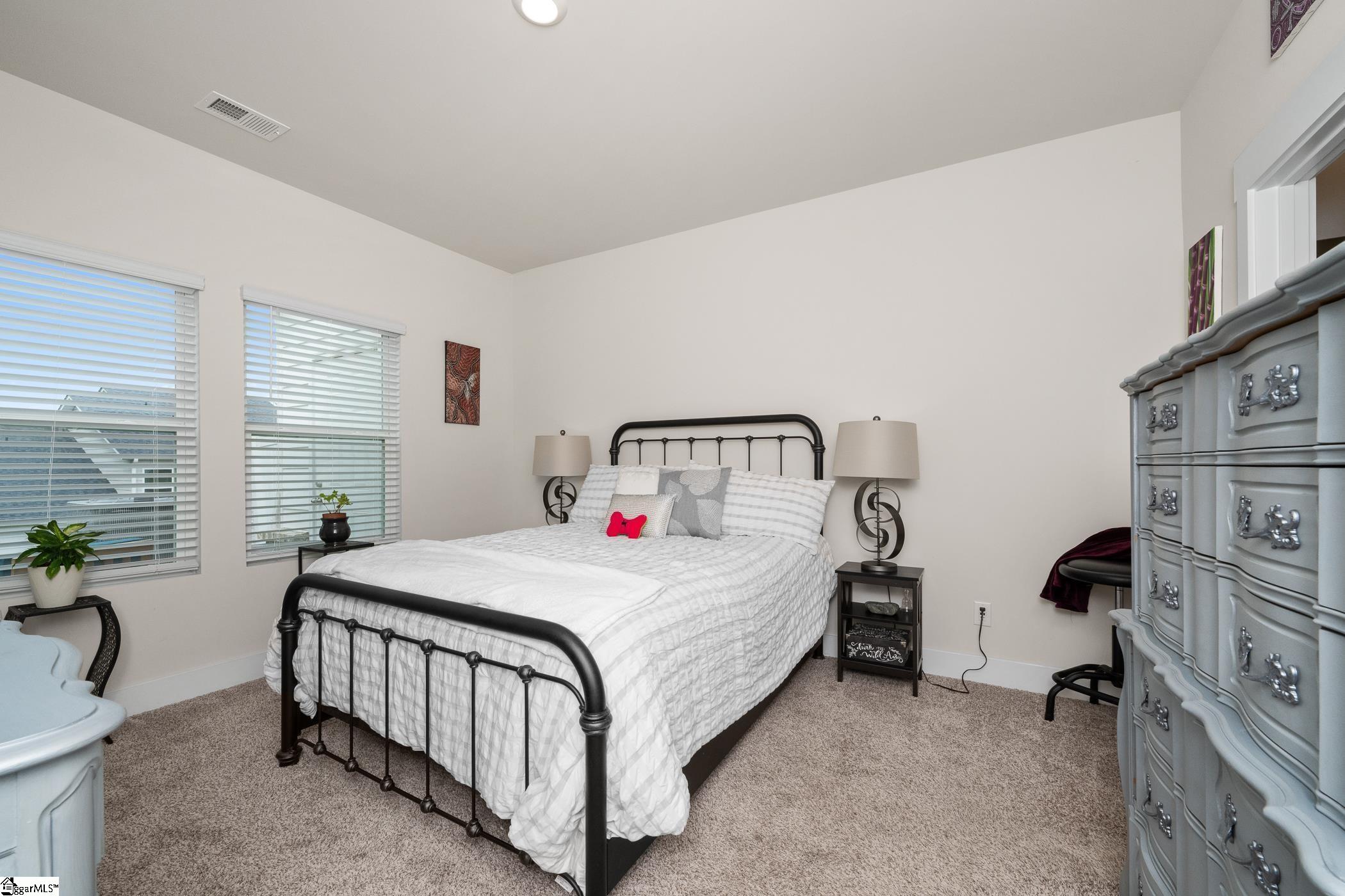 24 Sparrow Lane Greenville, SC 29607 - Photo 23 of 33