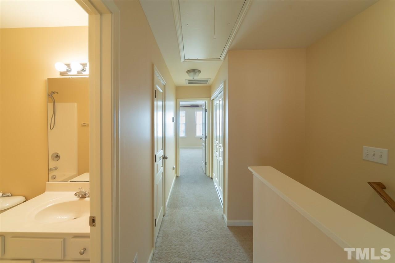 4428 Sugarbend Way Raleigh, NC 27606 - Photo 14 of 21 Gallery Image 14