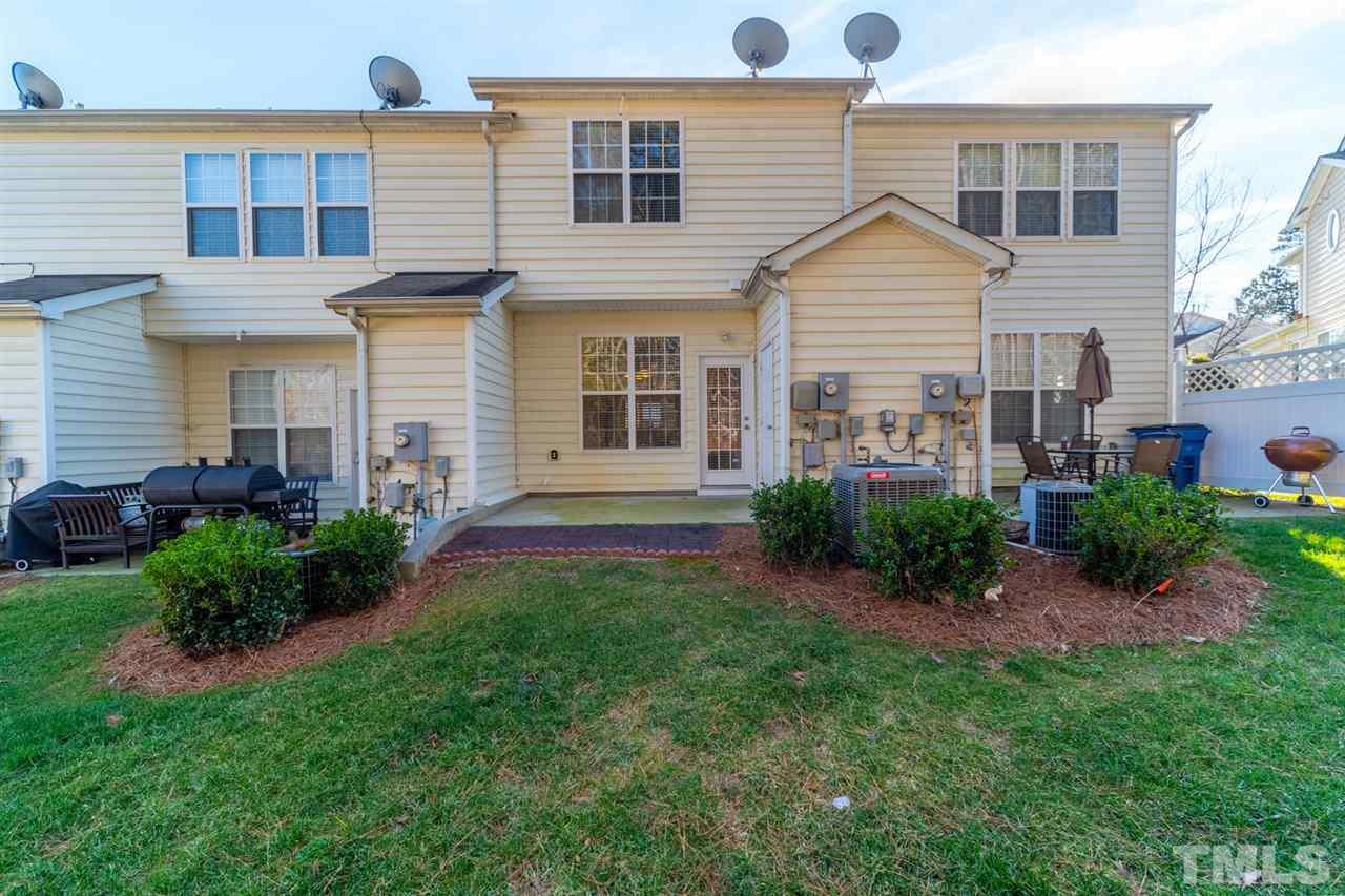 4428 Sugarbend Way Raleigh, NC 27606 - Photo 18 of 21 Gallery Image 18
