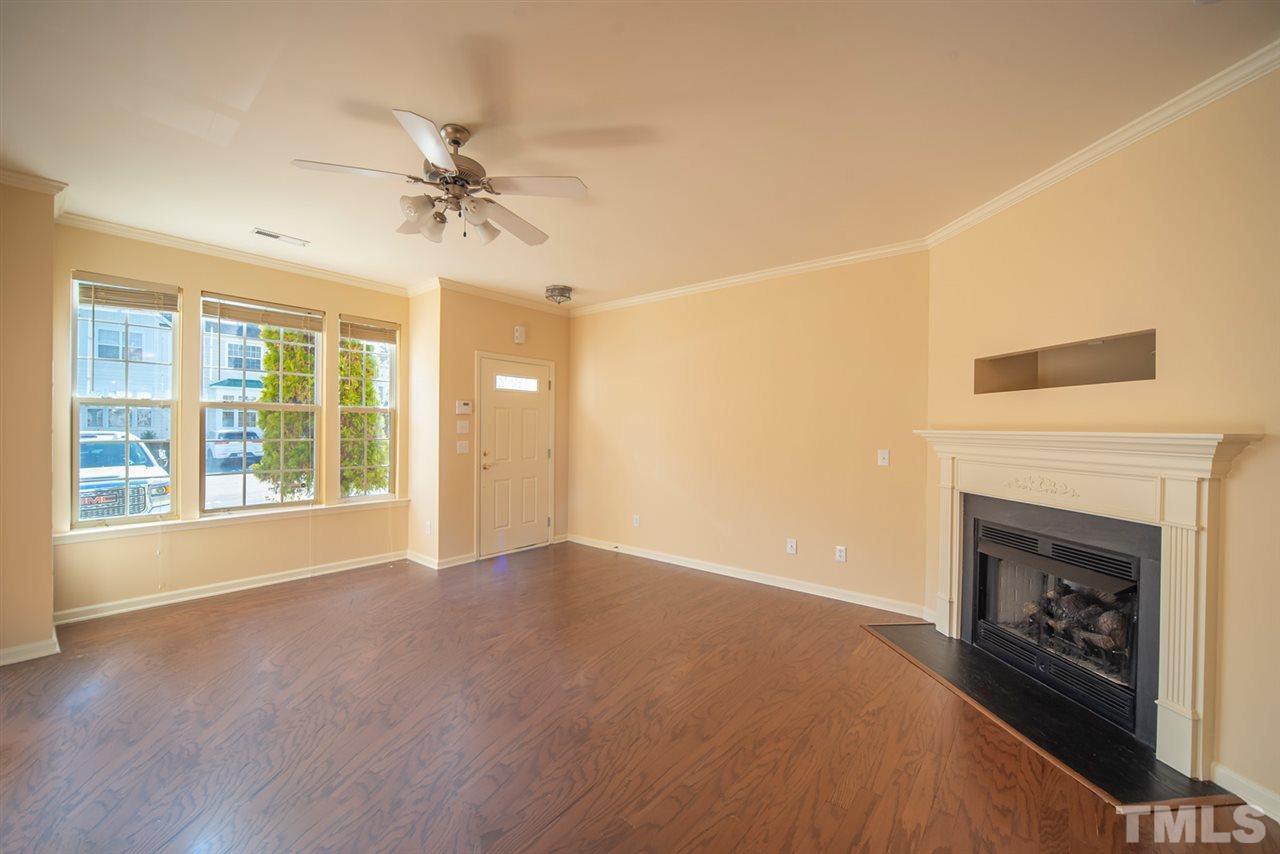 4428 Sugarbend Way Raleigh, NC 27606 - Photo 4 of 21 Gallery Image 4