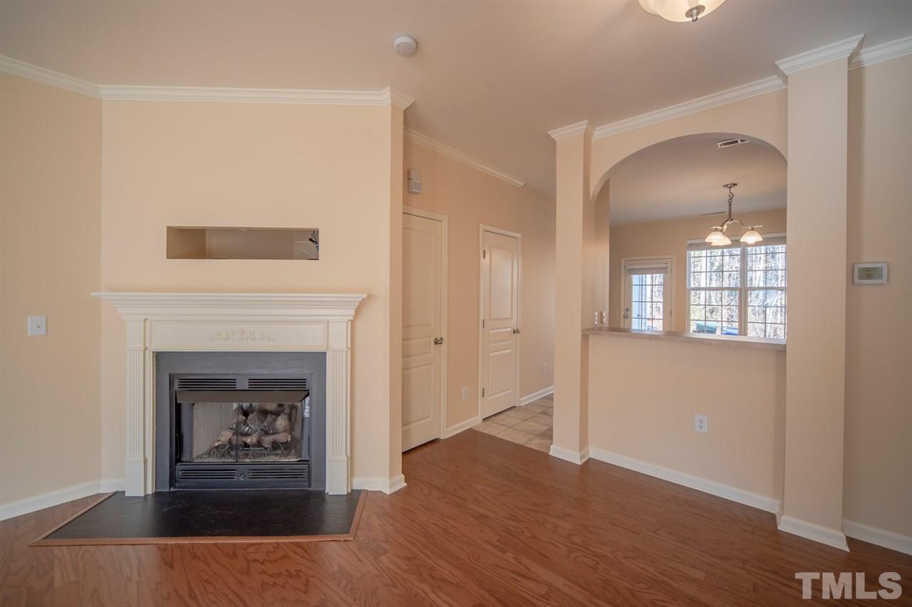4428 Sugarbend Way Raleigh, NC 27606 - Photo 5 of 21 Gallery Image 5