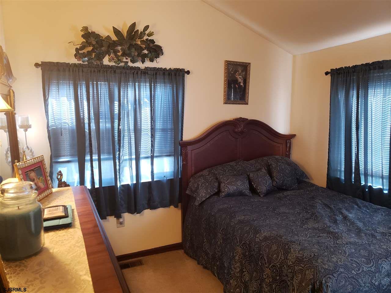8 Vardon Road Brigantine, NJ 08203 - Photo 6 of 13 Gallery Image 6
