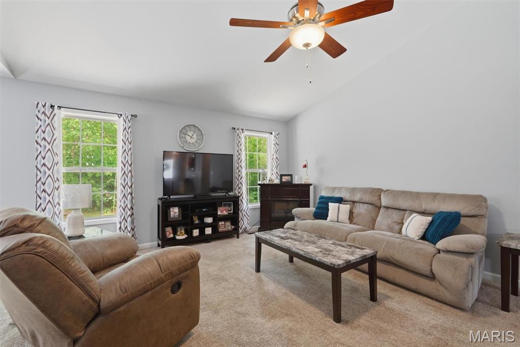 5699 Steutermann Road Washington, MO 63090 - Photo 13 of 40