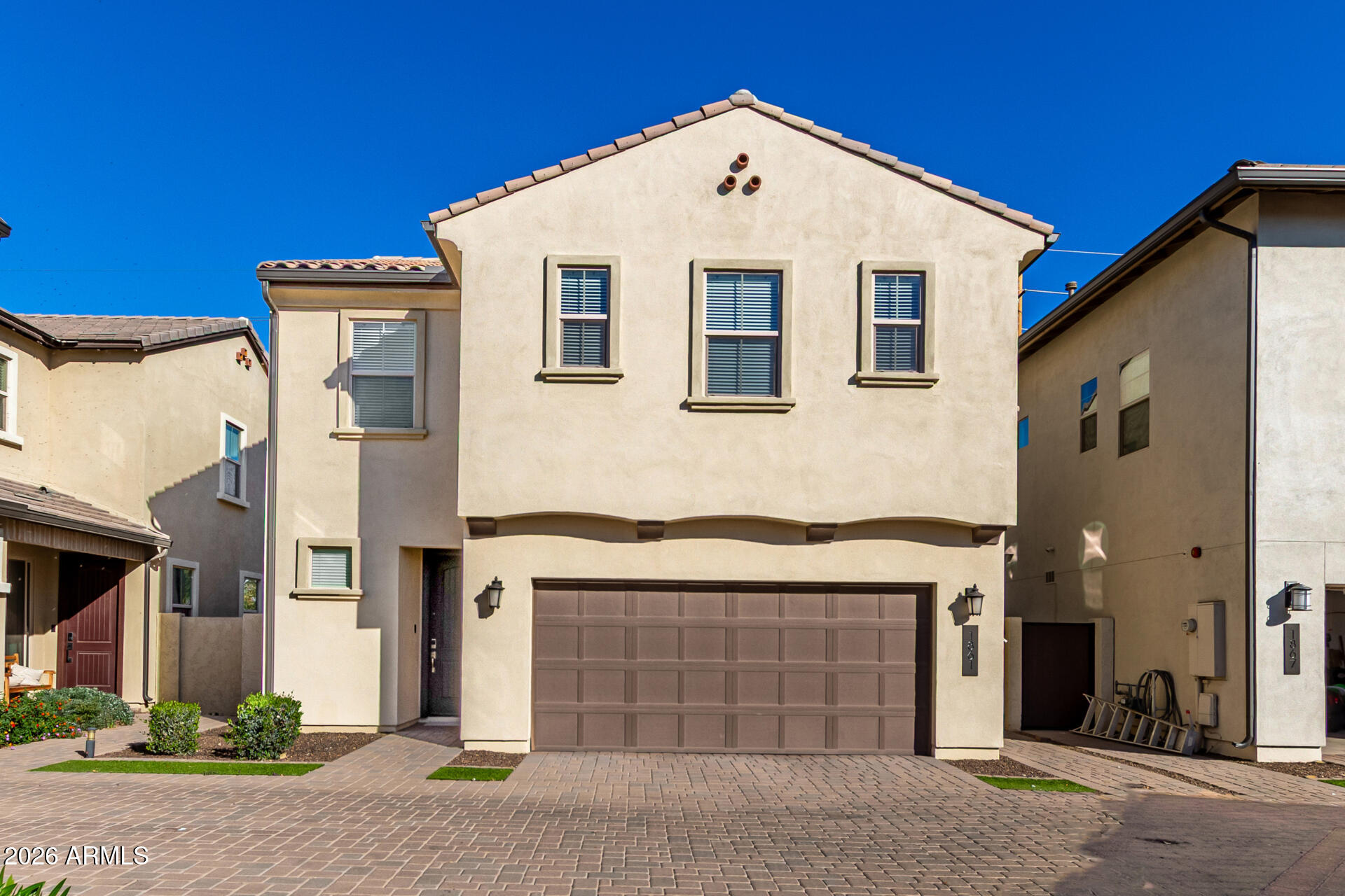 1861 South Follett Way Gilbert, AZ 85295 - Photo 3 of 48 2 - Follett