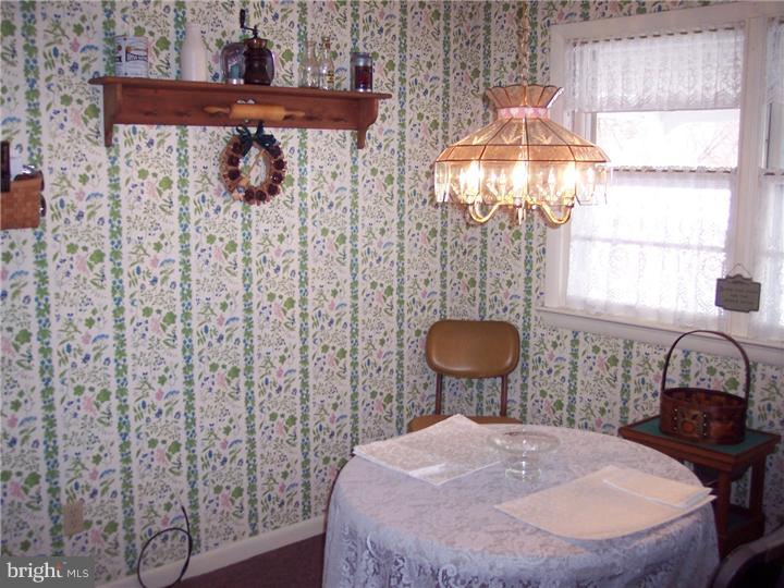 2360 Hillcrest Road Quakertown, PA 18951 - Photo 12 of 25 Breakfast Room